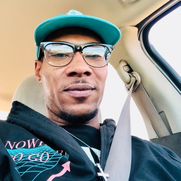 Meet your Posher, Anthony - Picture 2 of 13